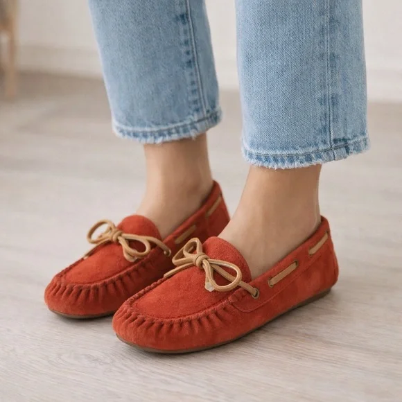 Lucky Brand Abelle 2 Wmns 8 M Suede Red Orange Moccasin Driving Loafer Boat Shoe - Picture 1 of 16
